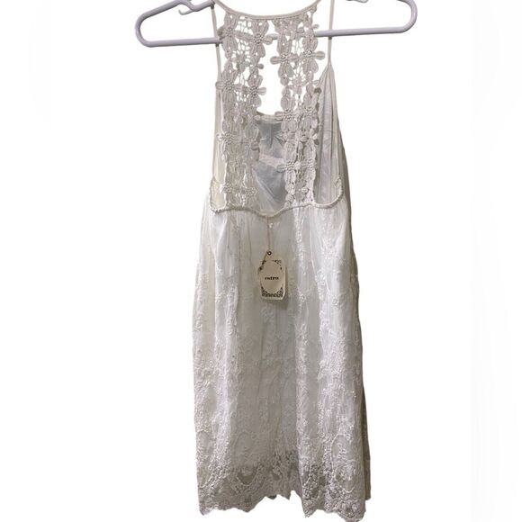 NWT Entro White Dress Embroidered Lace Overlay Crocheted Backless Babydoll - Picture 10 of 16